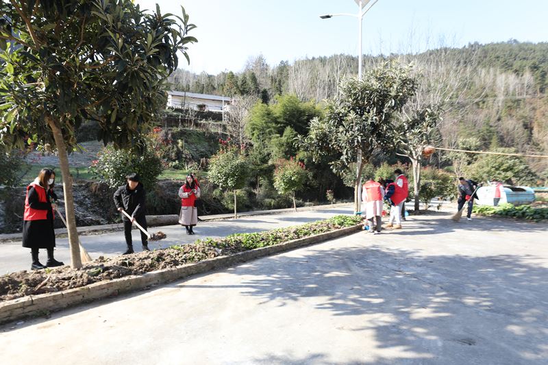 活动全景.jpg 活动全景.jpg